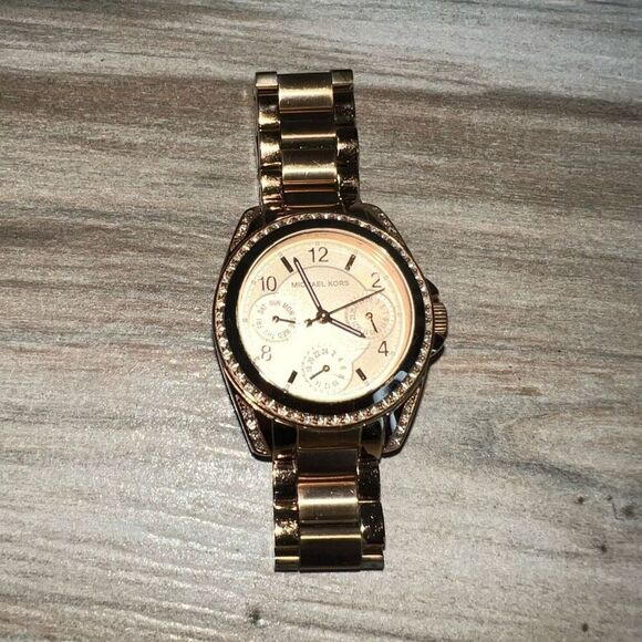 Michael Kors Blair MK5613 Wrist Watch for Women Gold Tone New Battery Stainless - Picture 1 of 6